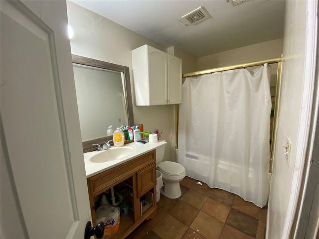 3147 Golfcrest Boulevard, Houston, TX 77087