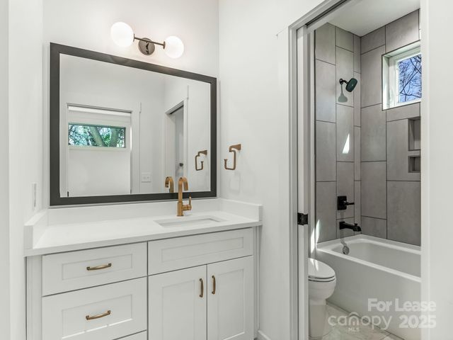 1310 N Davidson Street, Charlotte, NC 28206