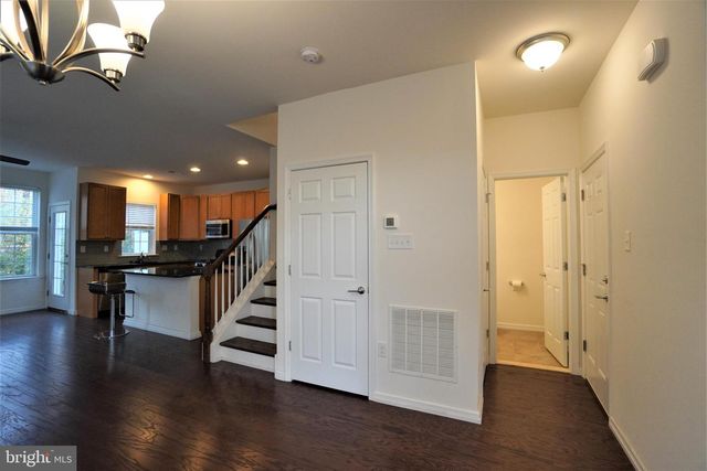 1013 CHAPMAN CIR, Hatfield, PA 19440