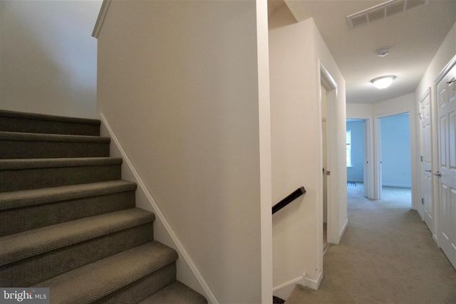 1013 CHAPMAN CIR, Hatfield, PA 19440