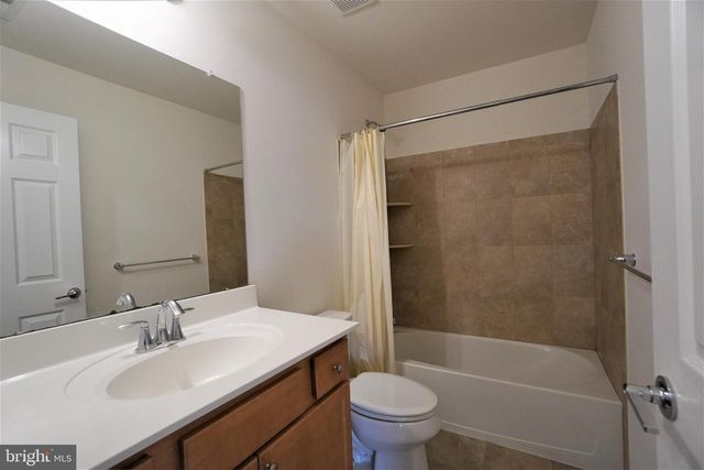 1013 CHAPMAN CIR, Hatfield, PA 19440
