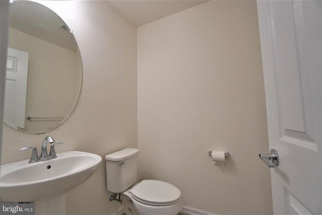 1013 CHAPMAN CIR, Hatfield, PA 19440