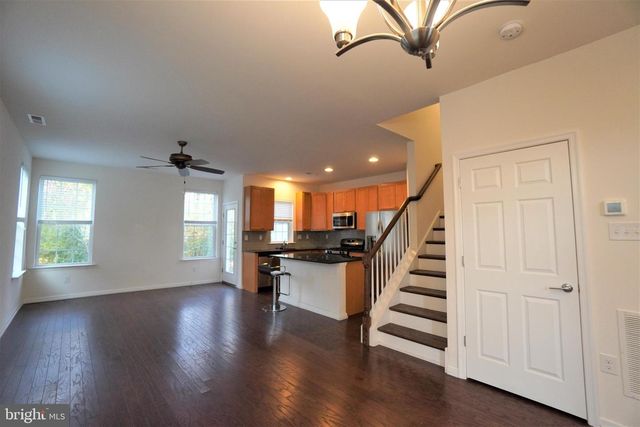 1013 CHAPMAN CIR, Hatfield, PA 19440