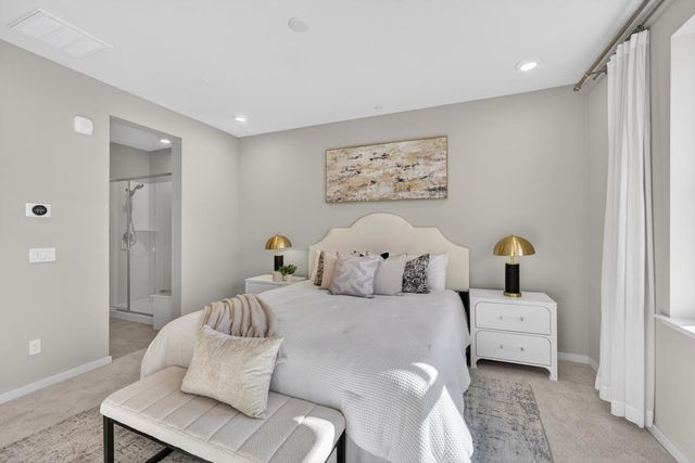 818 Gridley Terrace 4, Sunnyvale, CA 94085