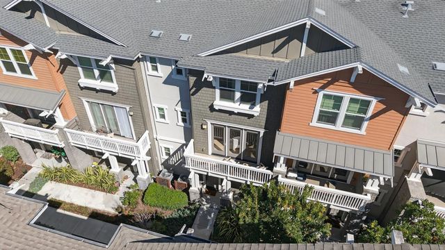 818 Gridley Terrace 4, Sunnyvale, CA 94085