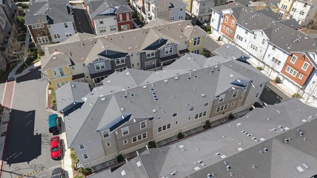 818 Gridley Terrace 4, Sunnyvale, CA 94085