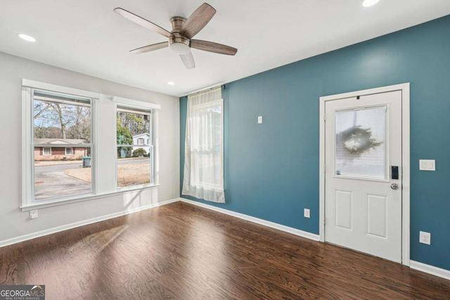 732 Earl Street SE, Marietta, GA 30067