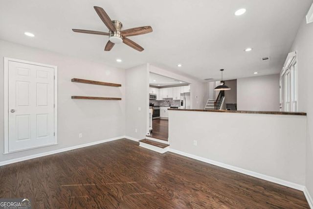 732 Earl Street SE, Marietta, GA 30067