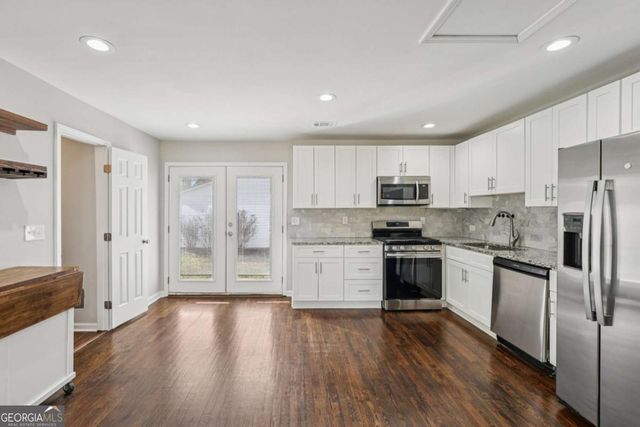 732 Earl Street SE, Marietta, GA 30067