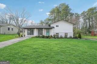 732 Earl Street SE, Marietta, GA 30067