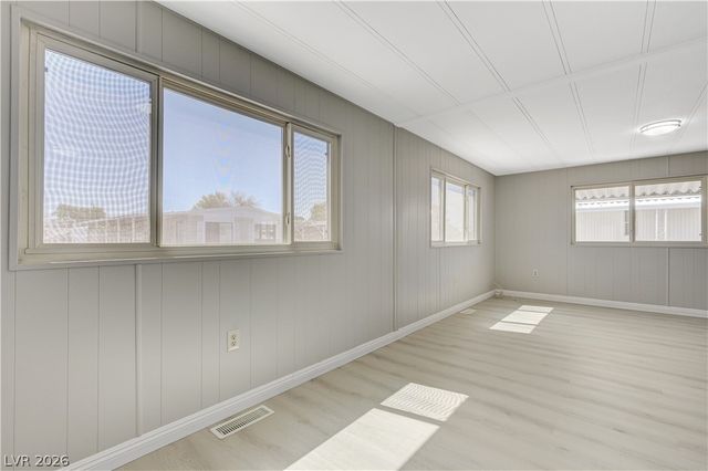 3652 Katmai Drive, Las Vegas, NV 89122