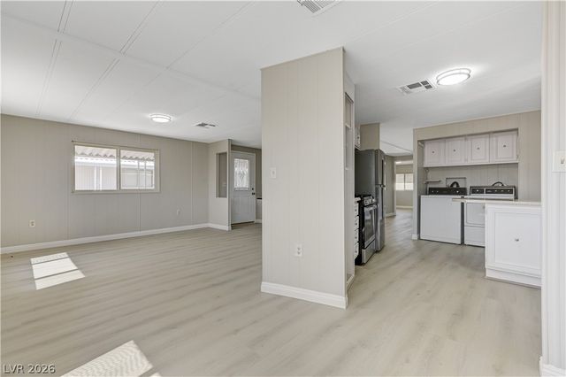 3652 Katmai Drive, Las Vegas, NV 89122