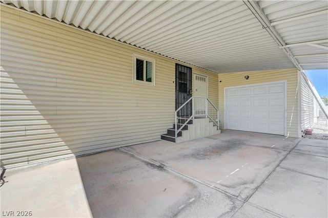 3652 Katmai Drive, Las Vegas, NV 89122