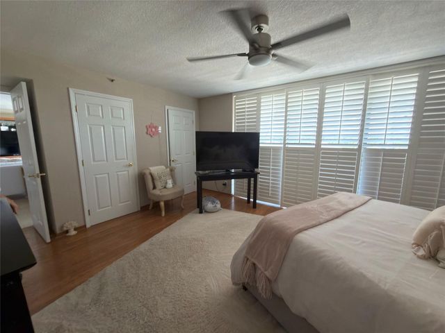1167 Hillsboro Mile 308, Hillsboro Beach, FL 33062