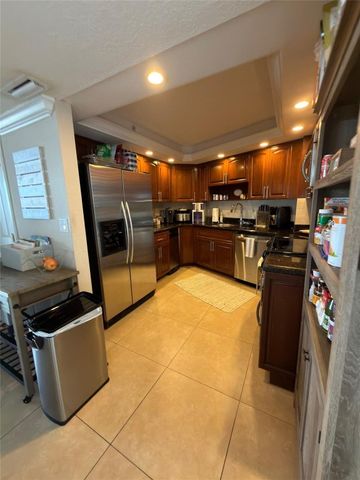 1167 Hillsboro Mile 308, Hillsboro Beach, FL 33062