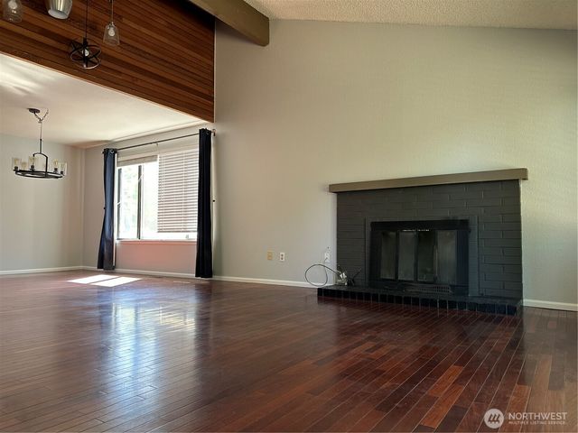 12626 SE 76th Place, Newcastle, WA 98056