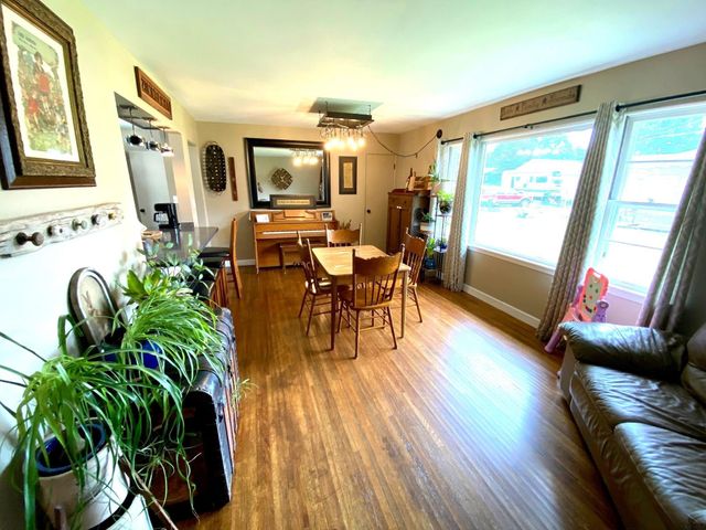 508 Oak Street, Osage, IA 50461