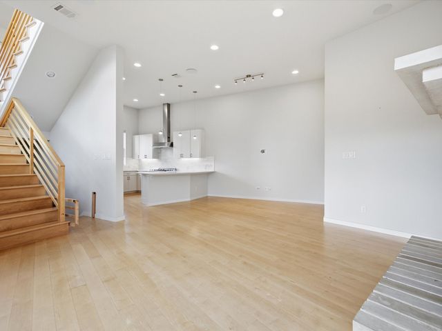 2802 Lee Street, Dallas, TX 75206