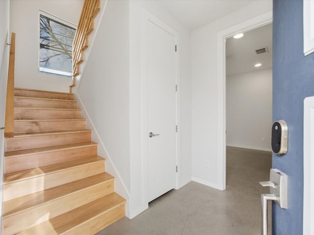 2802 Lee Street, Dallas, TX 75206