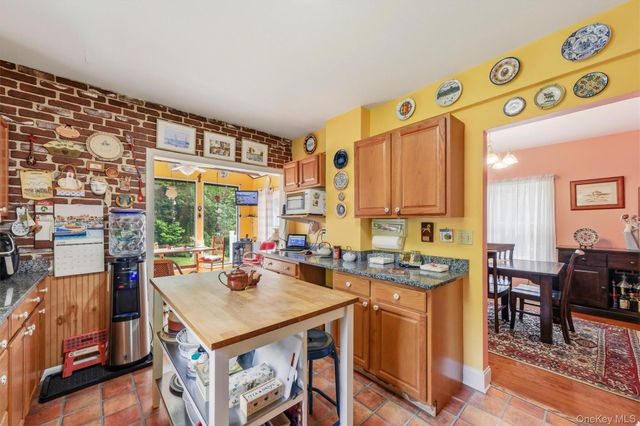 86 Balmville Road, Newburgh, NY 12550