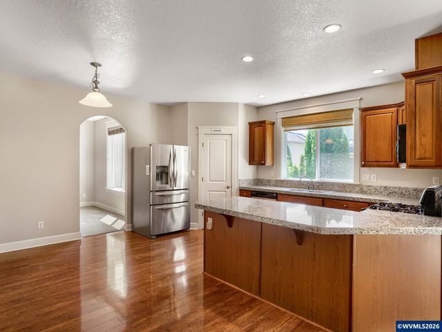 2638 Nautilus Av NW, Salem, OR 97304