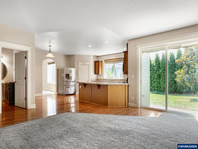 2638 Nautilus Av NW, Salem, OR 97304
