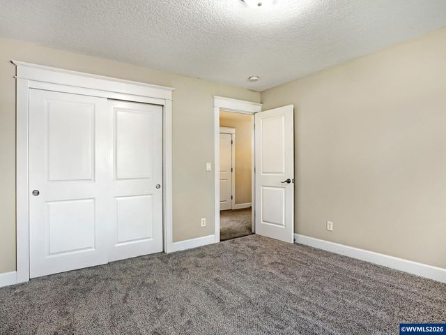 2638 Nautilus Av NW, Salem, OR 97304