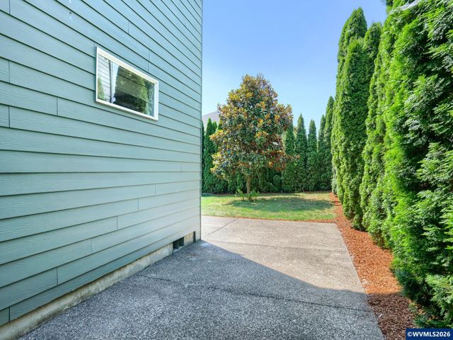 2638 Nautilus Av NW, Salem, OR 97304