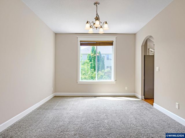 2638 Nautilus Av NW, Salem, OR 97304