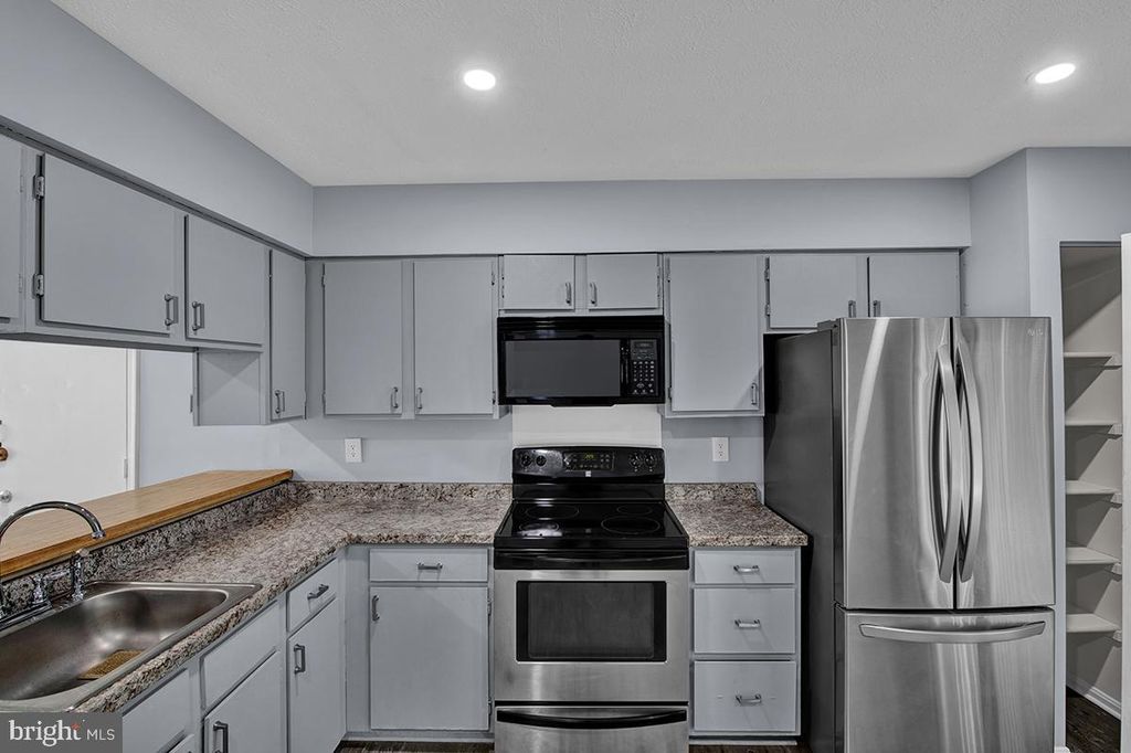 Image 51 of property listing at 801 HIGH PLAIN DR, Bel Air, MD 21014