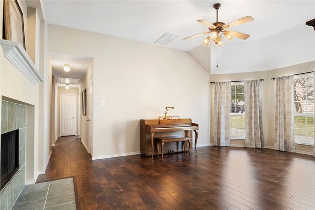 8412 Silverton Drive, Frisco, TX 75033