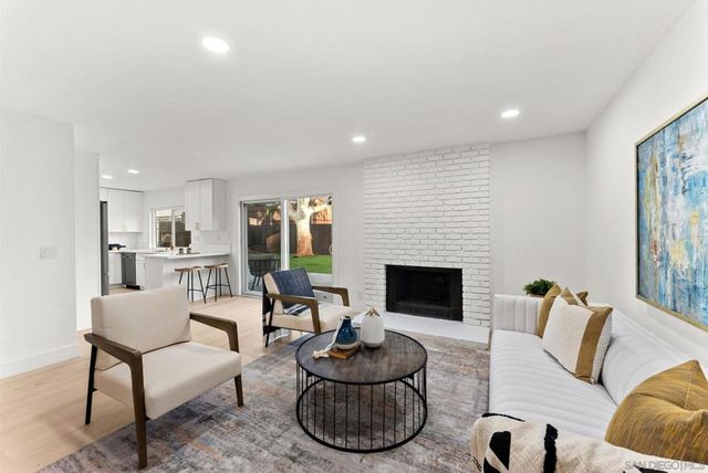 1215 Armstrong Circle, Escondido, CA 92027