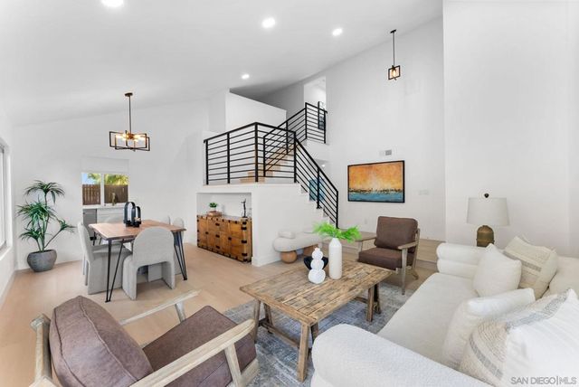 1215 Armstrong Circle, Escondido, CA 92027