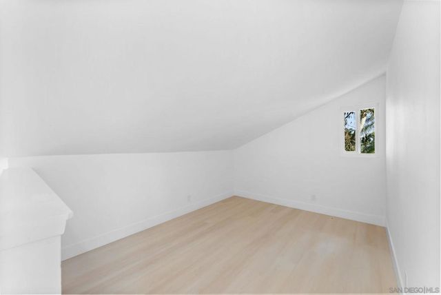 1215 Armstrong Circle, Escondido, CA 92027