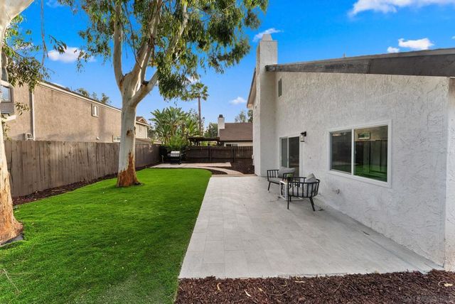 1215 Armstrong Circle, Escondido, CA 92027