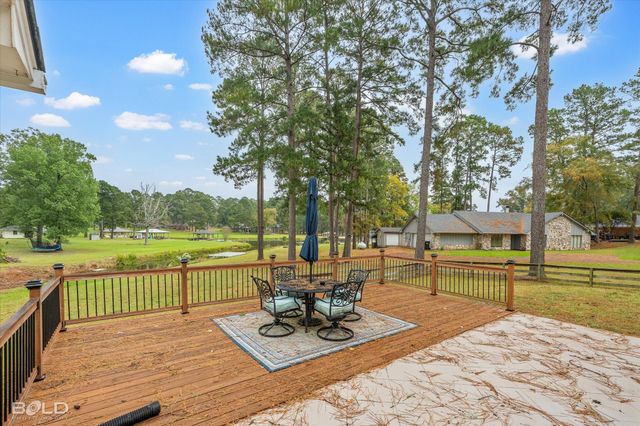 1663 Spencer Circle, Benton, LA 71006