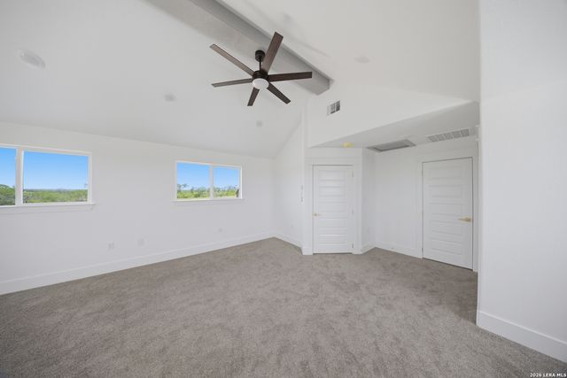 207 Hidden Ranch, Floresville, TX 78114