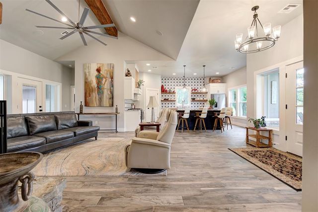 16 W Hill Street, Arcadia, OK 73007