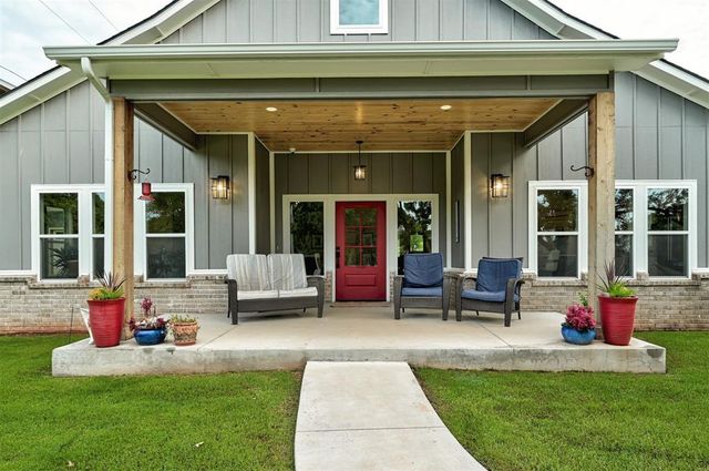 16 W Hill Street, Arcadia, OK 73007
