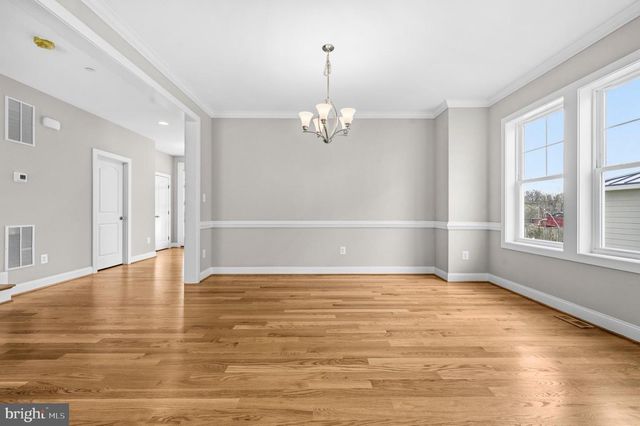 5807 BEECHER ST, Cheverly, MD 20785