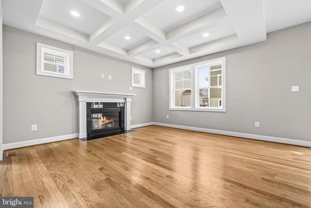 5807 BEECHER ST, Cheverly, MD 20785