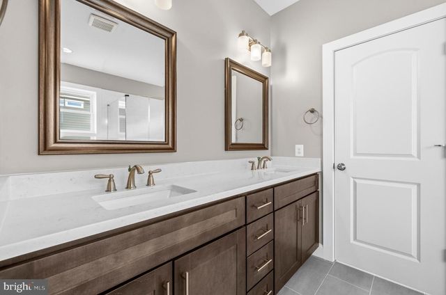 5807 BEECHER ST, Cheverly, MD 20785