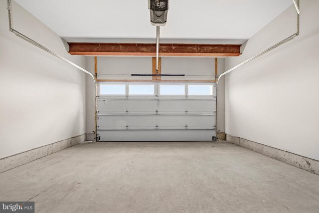 5807 BEECHER ST, Cheverly, MD 20785