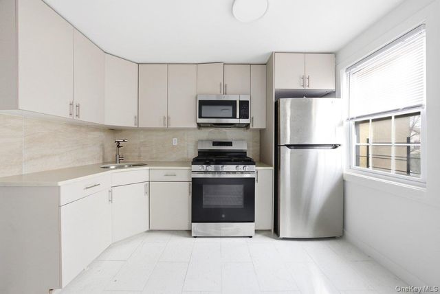 1647 E 48th Street, Brooklyn, NY 11234