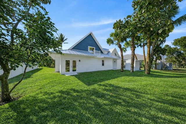 4581 SW Uleta Street, Port St. Lucie, FL 34953