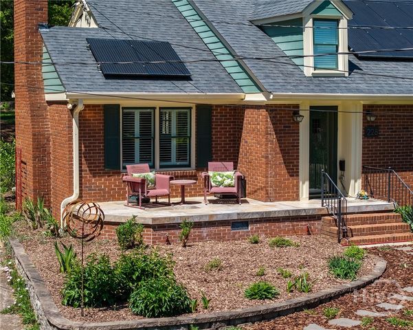 228 Parkway Drive, Athens, GA 30606
