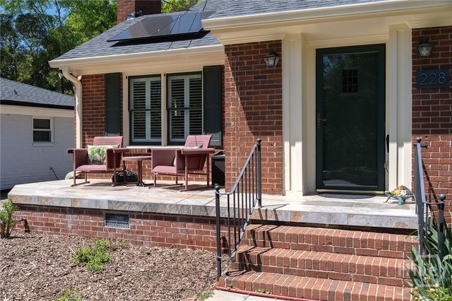 228 Parkway Drive, Athens, GA 30606