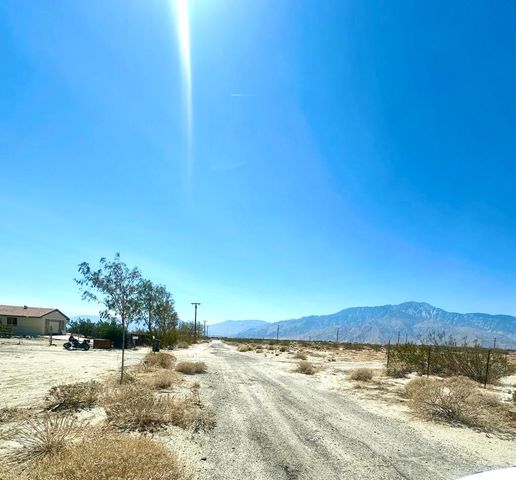 11751 Desert Terrace Way Way, Desert Hot Springs, CA 92240