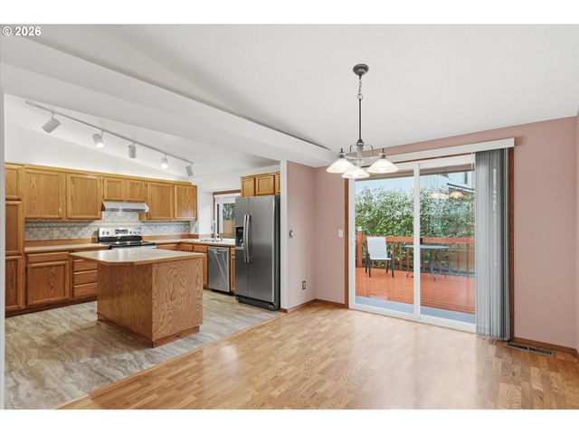 9704 Ne 32ND Ave, Vancouver, WA 98665