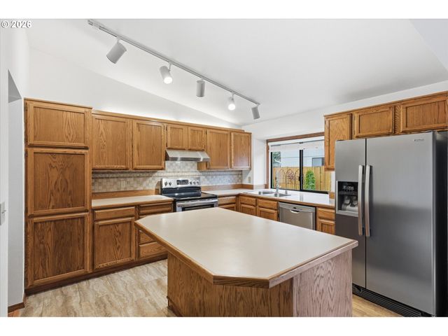 9704 Ne 32ND Ave, Vancouver, WA 98665